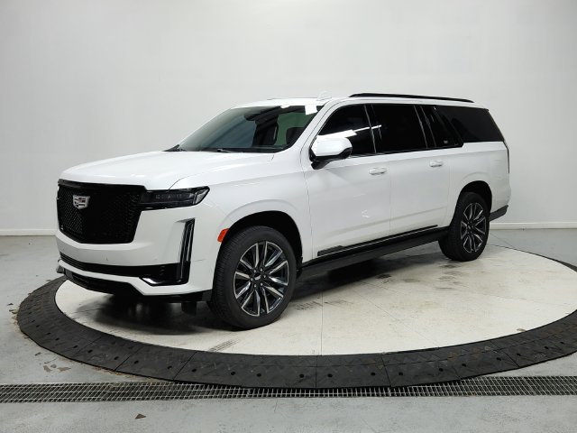 Used 2023 Cadillac Escalade ESV Sport w/ Touring Package RWD image 4
