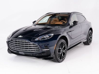 New 2026 Aston Martin DBX 707