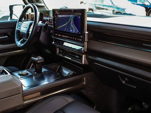 Used 2024 GMC Hummer EV 3X w/ Extreme Off-Road Package image 43