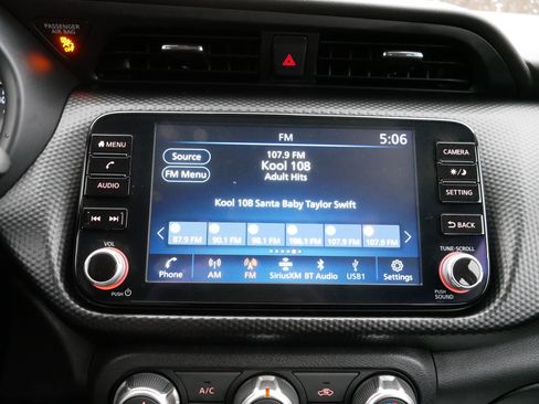 Certified 2024 Nissan Kicks SV image 22