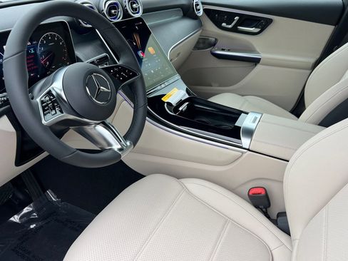 New 2026 Mercedes-Benz GLC 300 image 13