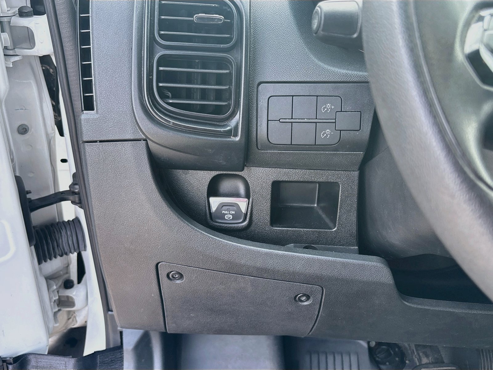 Used 2023 RAM ProMaster 2500 FWD image 10