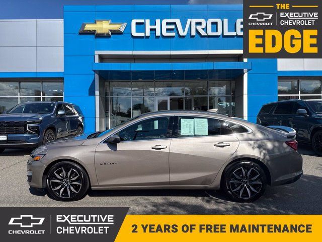 Used 2023 Chevrolet Malibu RS FWD image 1