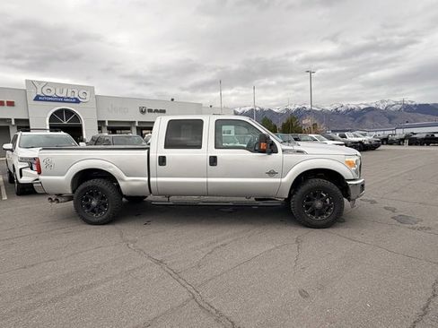 Used 2013 Ford F250 XLT image 2