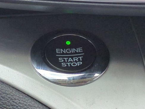 Certified 2020 Ford Explorer XLT w/ Equipment Group 202A image 26