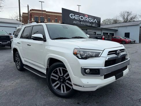 Used 2020 Toyota 4Runner Limited image 2