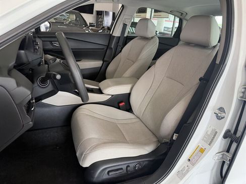 Used 2024 Honda Accord EX image 10