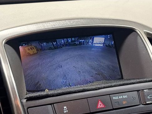 Used 2013 Buick Verano FWD image 15