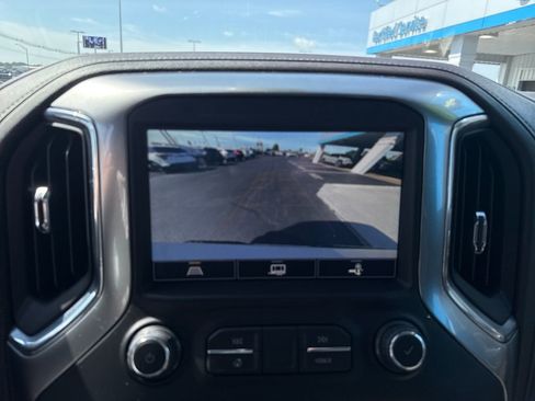 Used 2021 Chevrolet Silverado 1500 LTZ w/ Safety Package II AWD/4WD image 25