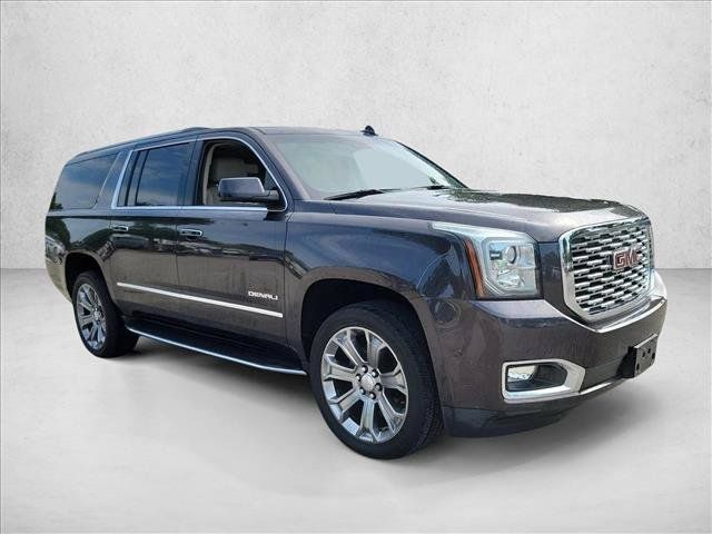 Used 2018 GMC Yukon XL Denali w/ Open Road Package RWD image 3