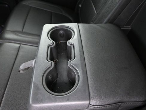 Used 2021 Chevrolet Silverado 1500 LT Trail Boss w/ Convenience Package II AWD/4WD image 18