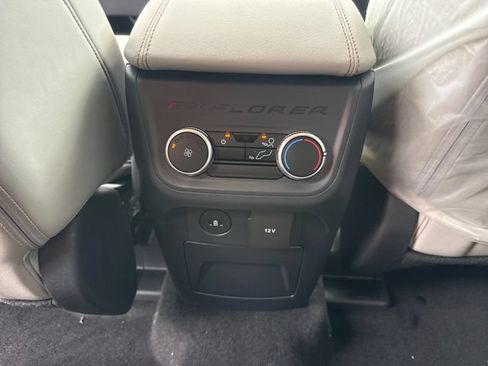 New 2026 Ford Explorer Active w/ Active Comfort Package AWD/4WD image 26