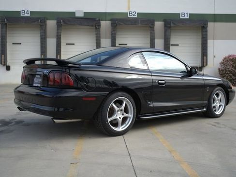 Used 1997 Ford Mustang Cobra image 9