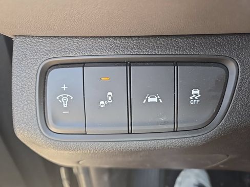 Used 2020 Hyundai Santa Fe SEL FWD image 15