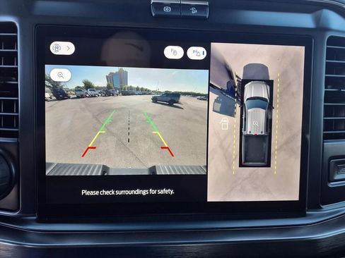 New 2026 Ford F250 Lariat w/ Lariat Premium Package image 16