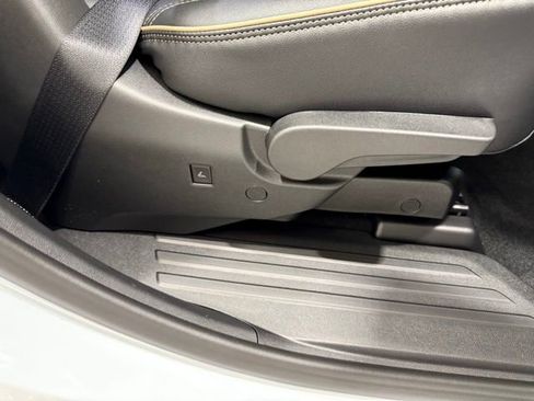 New 2026 Chevrolet Traverse High Country image 27