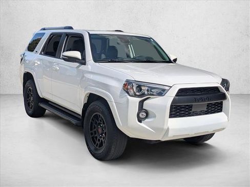Certified 2021 Toyota 4Runner SR5 Premium w/ Moonroof Package RWD image 3