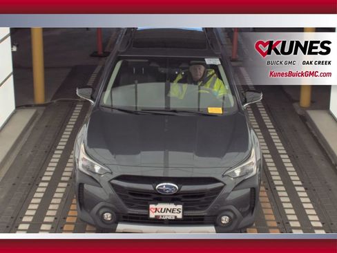 Used 2024 Subaru Outback Limited image 20