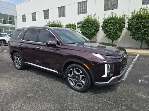 Certified 2023 Hyundai Palisade Limited AWD/4WD image 4