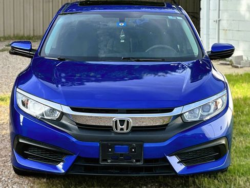 Used 2018 Honda Civic EX image 34