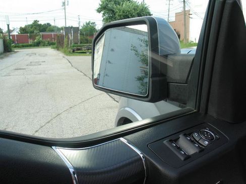 Used 2020 Ford F150 Lariat w/ Equipment Group 502A Luxury AWD/4WD image 49