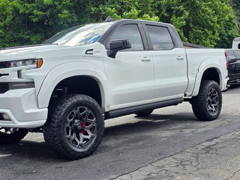Used 2021 Chevrolet Silverado 1500 RST w/ Convenience Package II AWD/4WD image 3