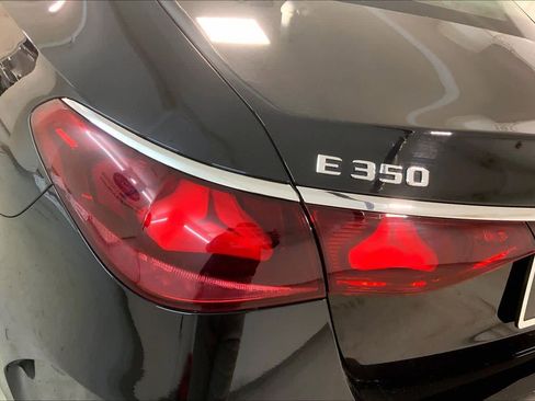 Used 2025 Mercedes-Benz E 350 Sedan image 28