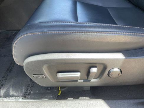 Certified 2019 Toyota Highlander XLE FWD image 26
