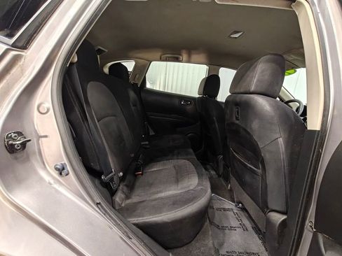 Used 2011 Nissan Rogue SV AWD/4WD image 21