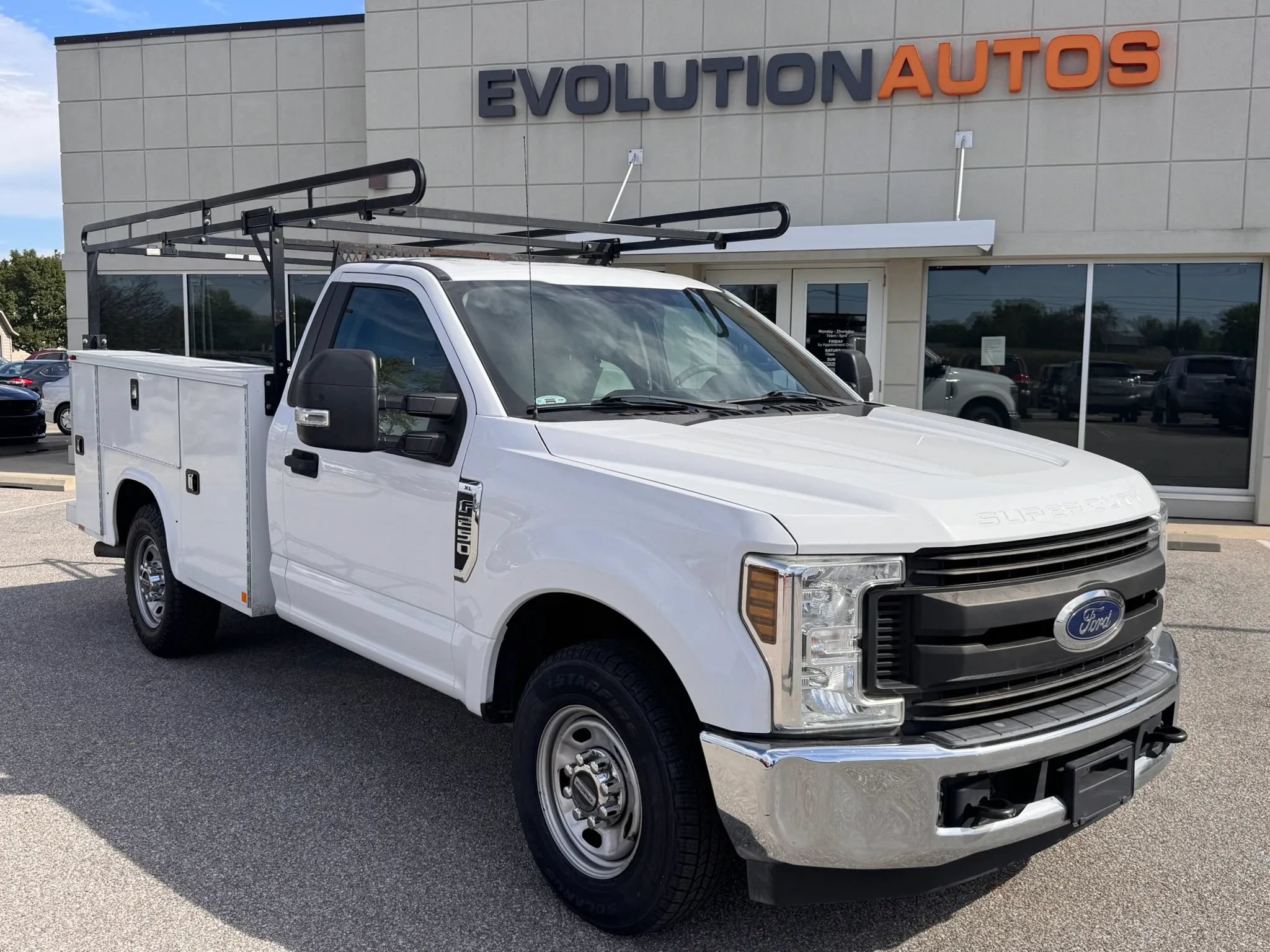 Used 2019 Ford F250 XL w/ XL Value Package RWD image 3