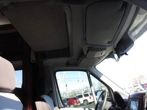 Used 2013 Mercedes-Benz Sprinter 3500 image 19