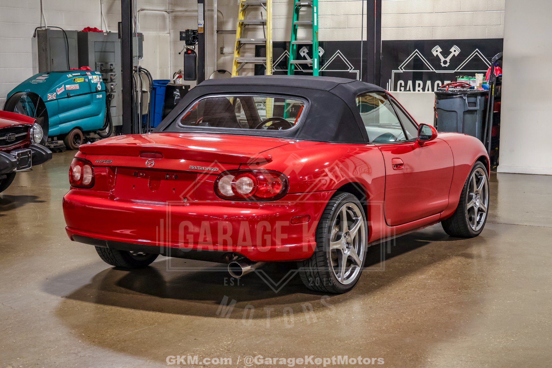 Used 2004 MAZDA MX-5 Miata MAZDASPEED w/ Grand Touring Pkg RWD image 6