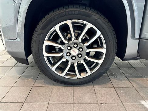 Used 2021 GMC Acadia Denali image 36