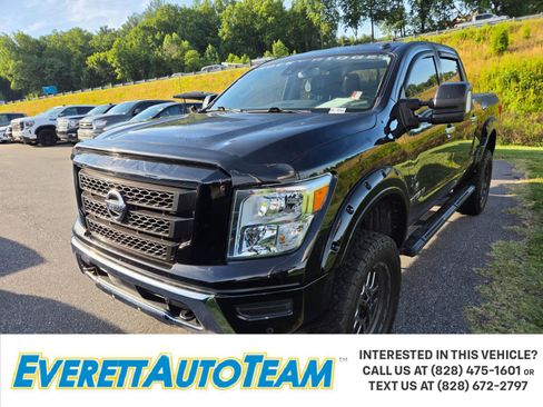 Used 2021 Nissan Titan SV w/ SV Convenience Package AWD/4WD image 1
