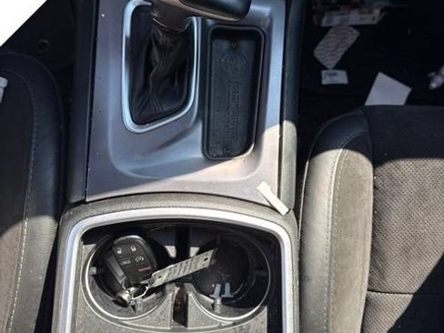 Used 2020 Dodge Charger Scat Pack RWD image 38