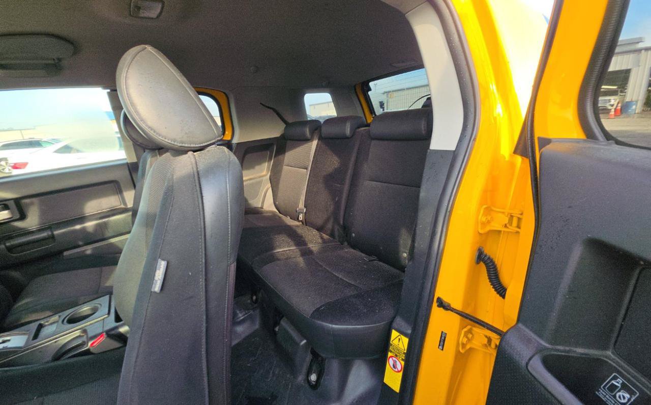 Used 2008 Toyota FJ Cruiser 4WD image 17