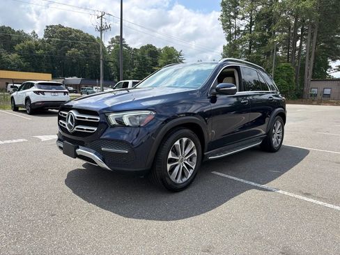 Used 2022 Mercedes-Benz GLE 350 4MATIC image 2