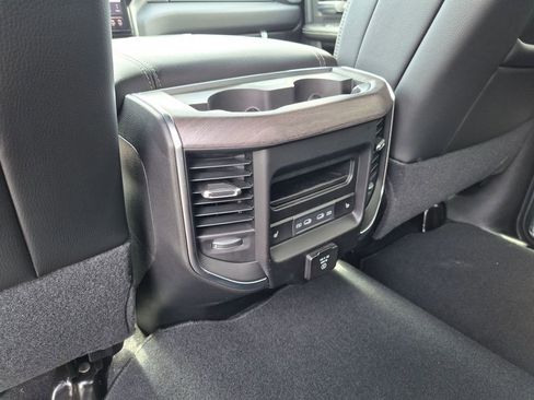 New 2026 RAM 2500 Laramie AWD/4WD image 27
