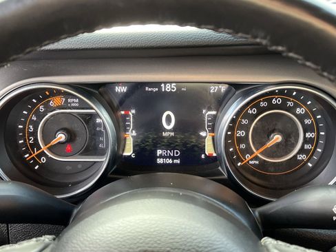 Used 2022 Jeep Wrangler Unlimited Sport image 17