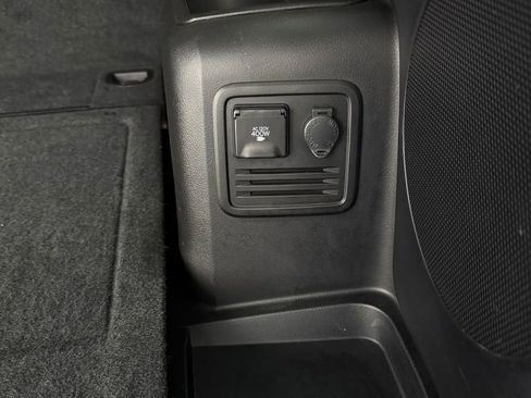 Used 2020 Toyota 4Runner Limited image 38