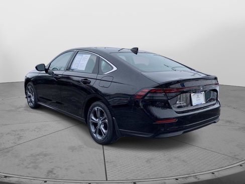 Certified 2023 Honda Accord EX image 5