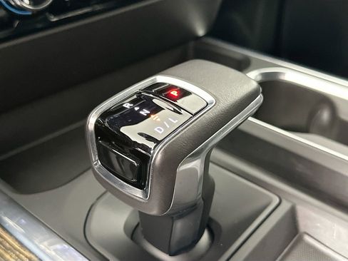 Used 2022 GMC Sierra 1500 Elevation w/ Elevation Premium Package image 21