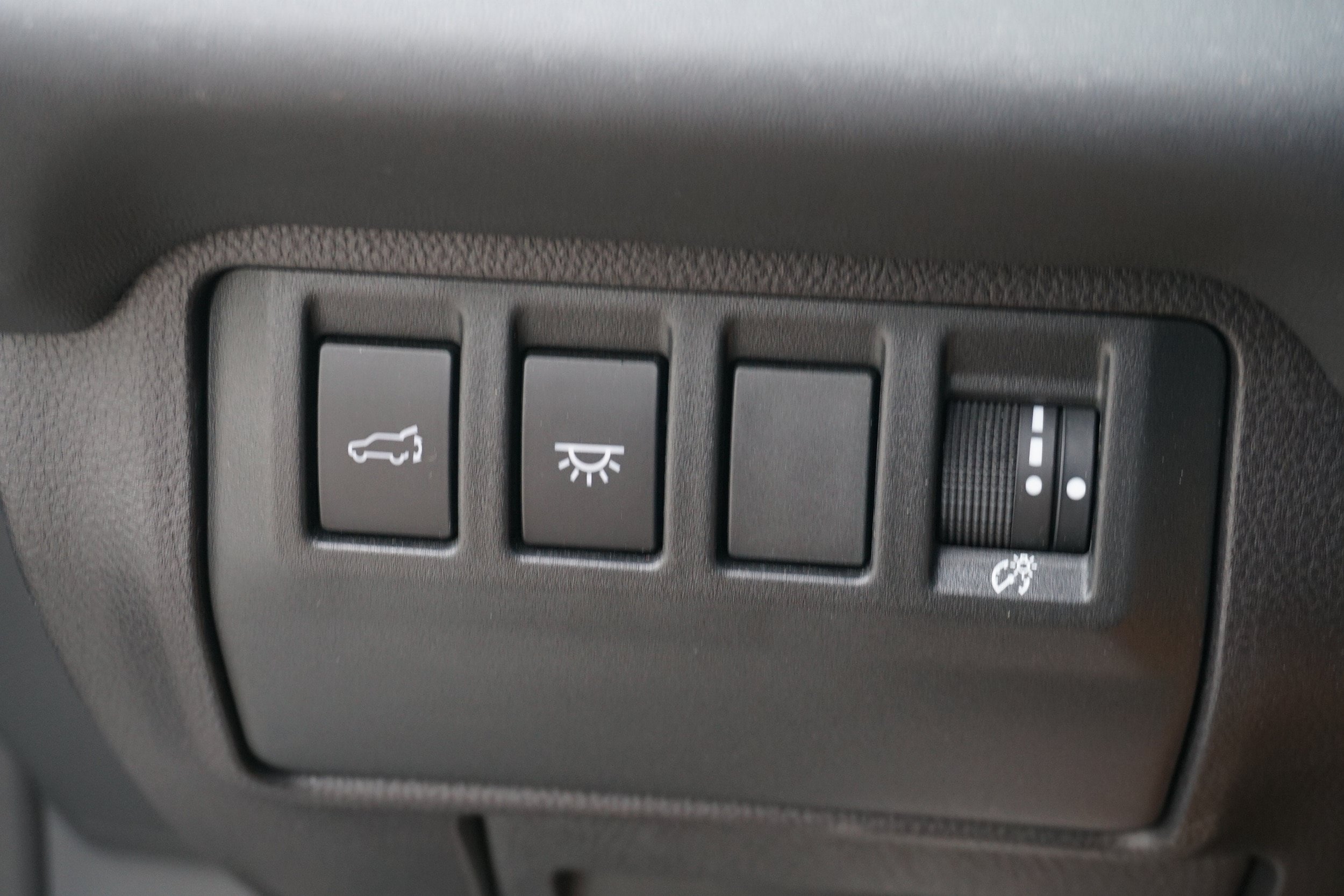 Used 2023 Subaru Ascent Limited w/ Technology Package AWD/4WD image 17