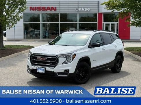 Used 2023 GMC Terrain AT4 AWD/4WD image 1