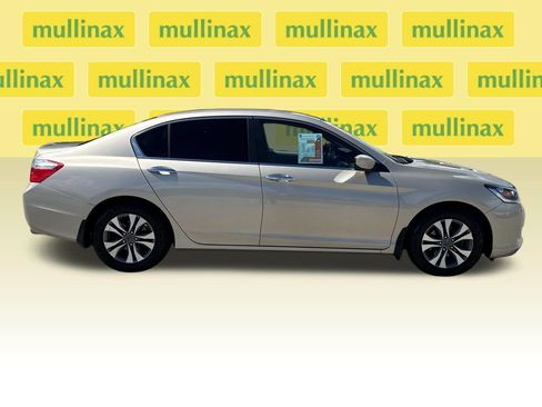 Used 2014 Honda Accord LX image 2