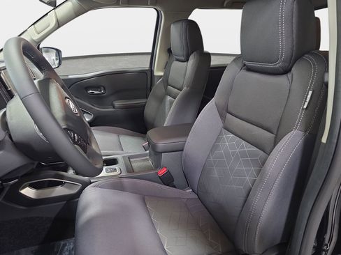 New 2026 Nissan Frontier SV w/ SV Convenience Package AWD/4WD image 15