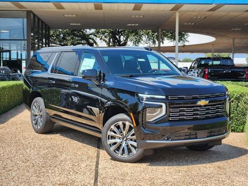 New 2026 Chevrolet Suburban High Country image 4