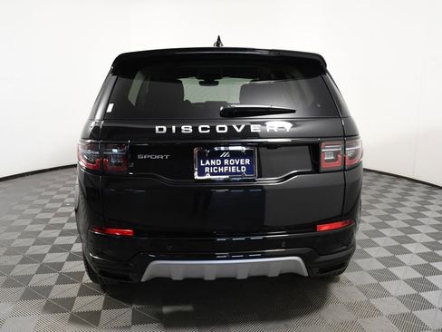 Certified 2025 Land Rover Discovery Sport Dynamic SE AWD/4WD image 5