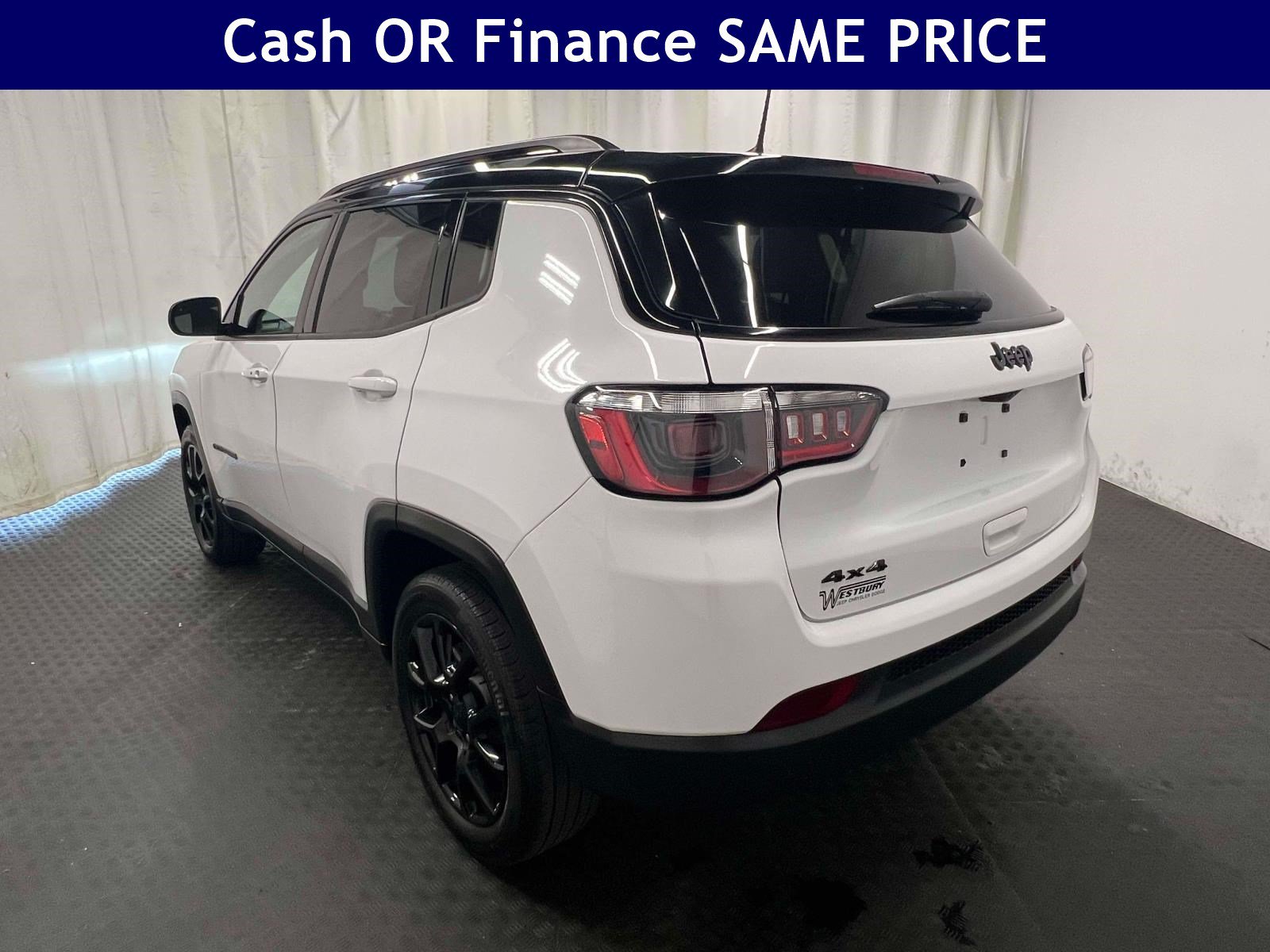 Certified 2023 Jeep Compass Latitude AWD/4WD image 8