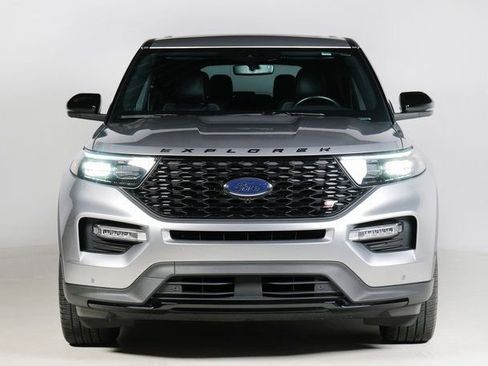 Used 2022 Ford Explorer ST w/ Equipment Group 401A image 8